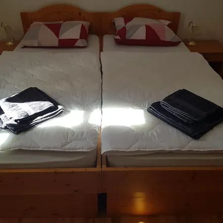 Apartma Crnica Διαμέρισμα Hočko Pohorje